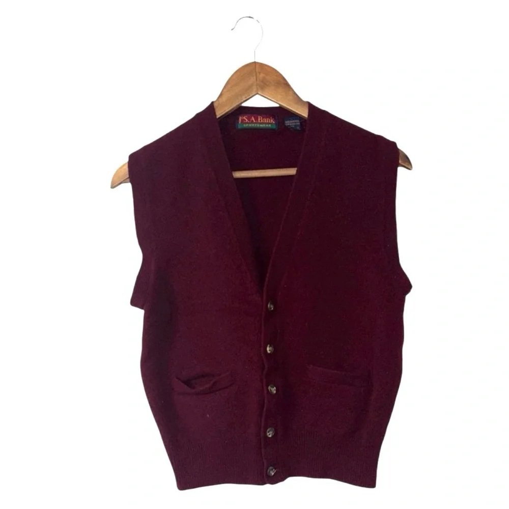 Jos. A. Bank Sportswear Maroon 100% Lambswool Sweater Vest Buttons Soft Large